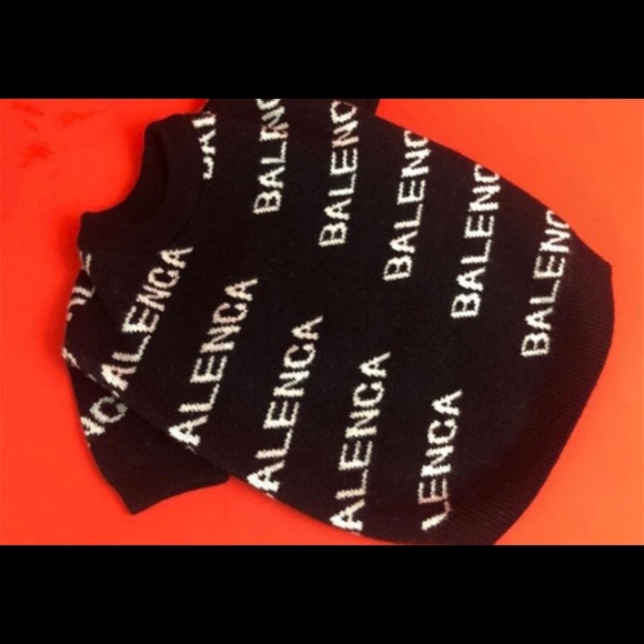 Dog sweater - Picture 1 of 3